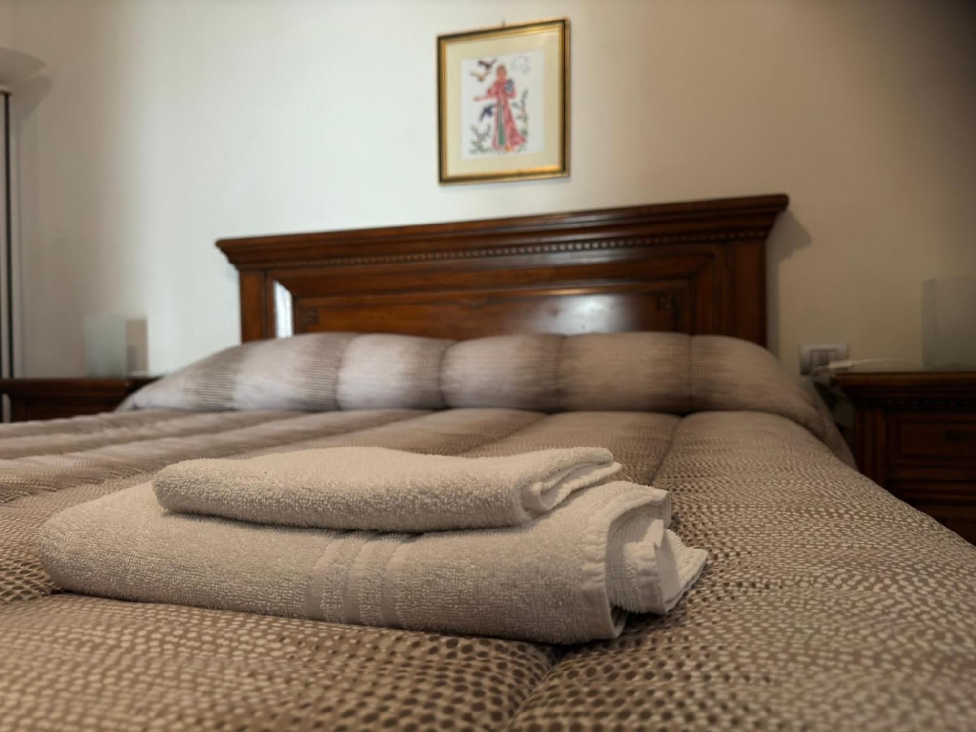 Il Paretaietto Apartment Certaldo Bagian luar foto